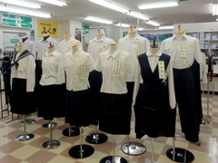 学生服のみくさ店舗写真